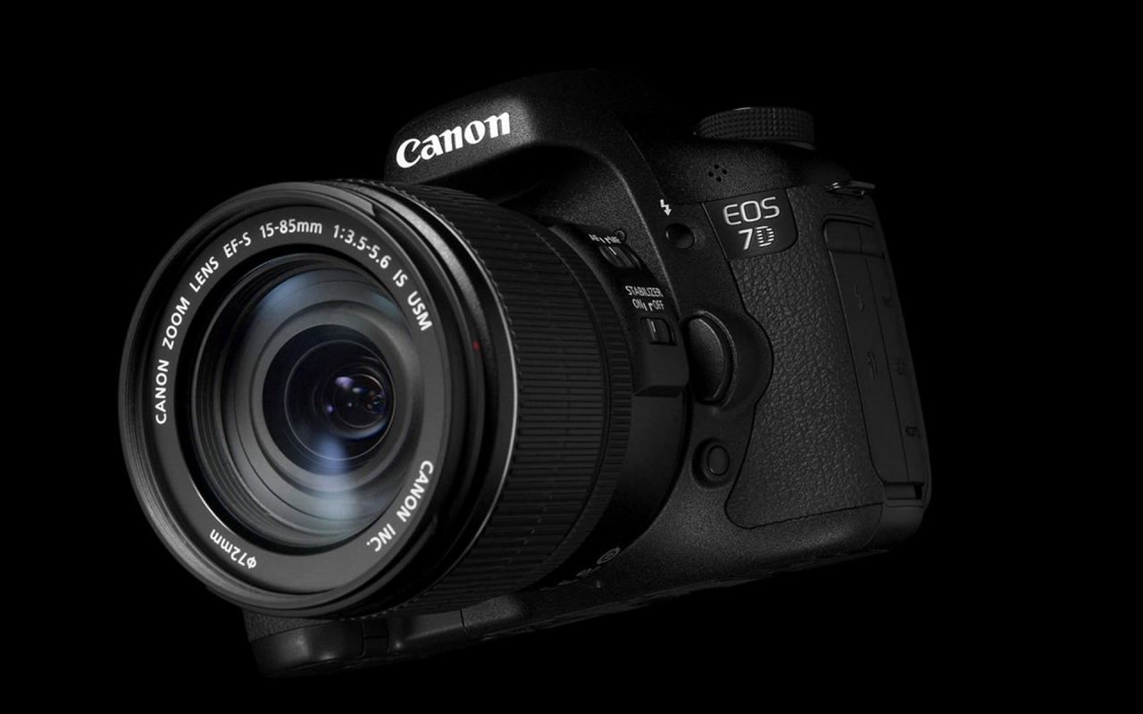 Canon EOS 7D Camera for 1280 x 800 widescreen resolution