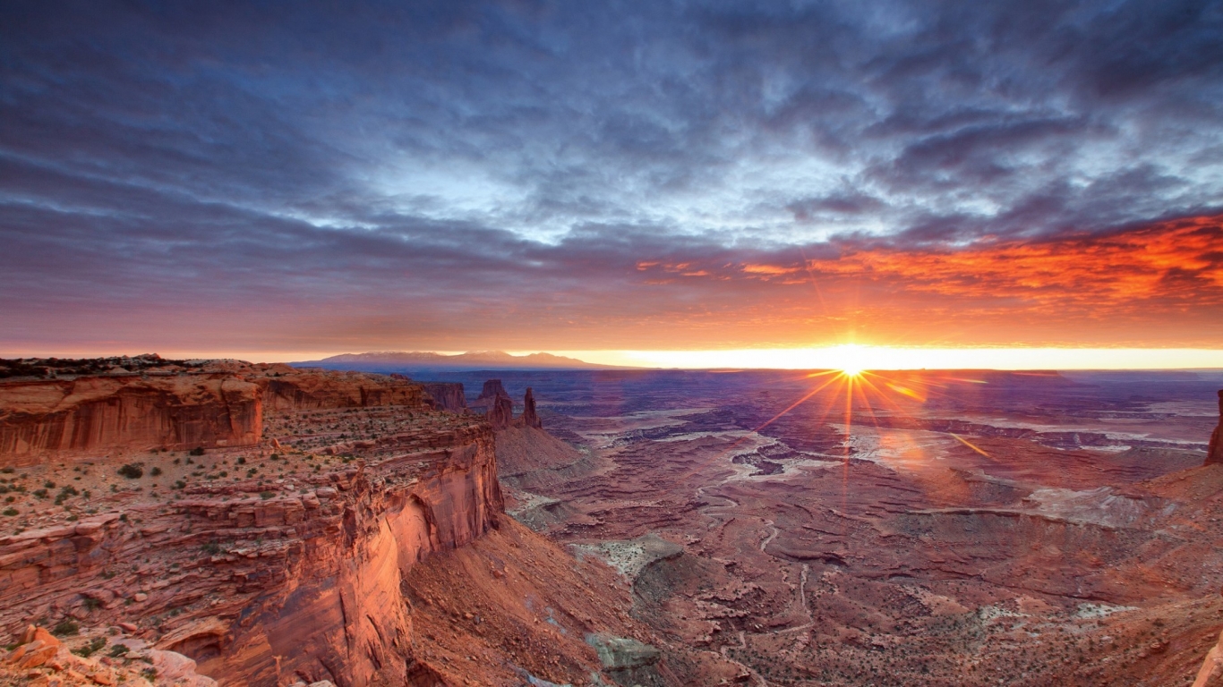 Canyonlands National Park for 1366 x 768 HDTV resolution
