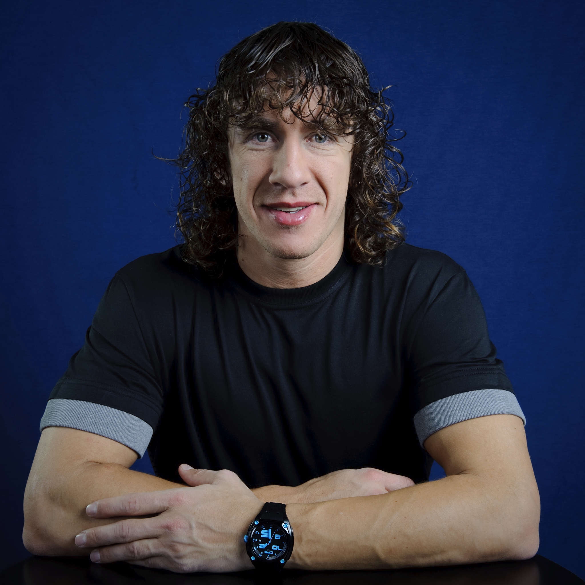 Carles Puyol Smile for 2048 x 2048 New iPad resolution