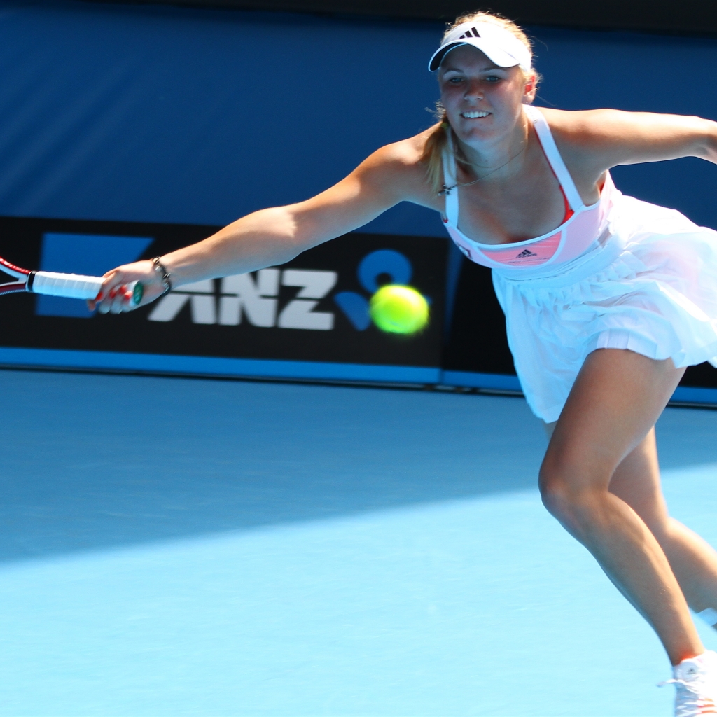 Caroline Wozniacki Australian Open for 1024 x 1024 iPad resolution