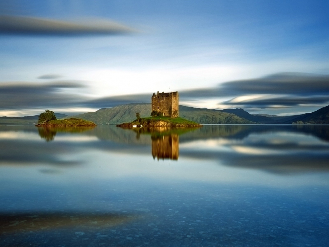 Castle Stalker Scotland for 1152 x 864 resolution