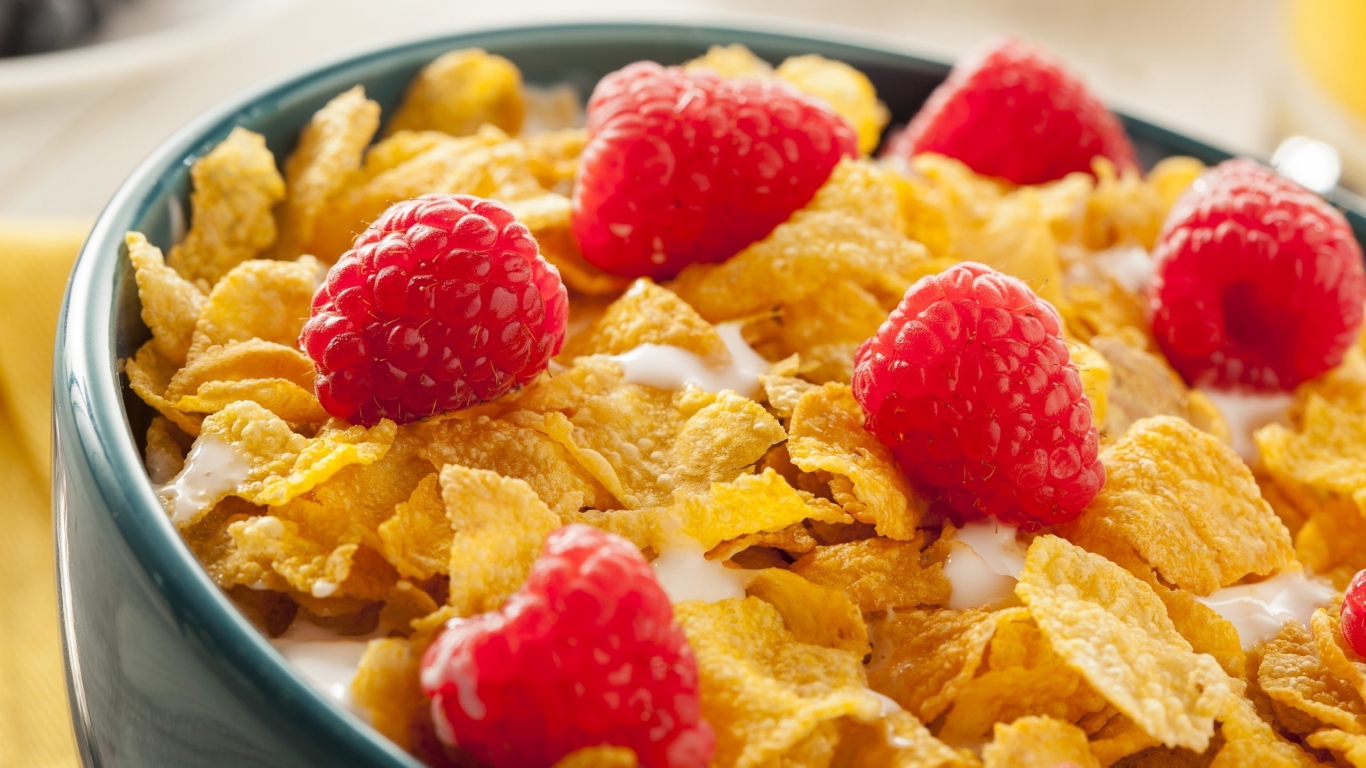 Cereals with Raspberries  for 1366 x 768 HDTV resolution