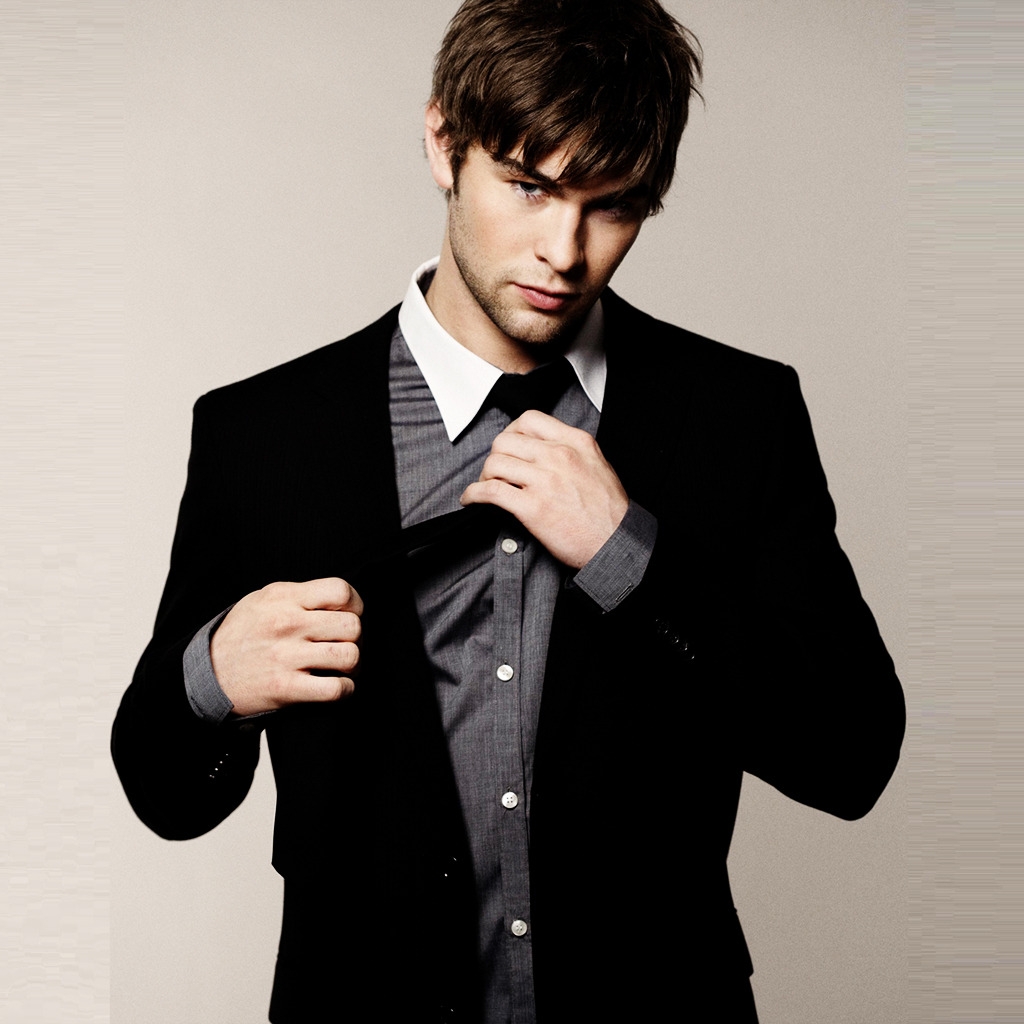 Chace Crawford Casual Look for 1024 x 1024 iPad resolution
