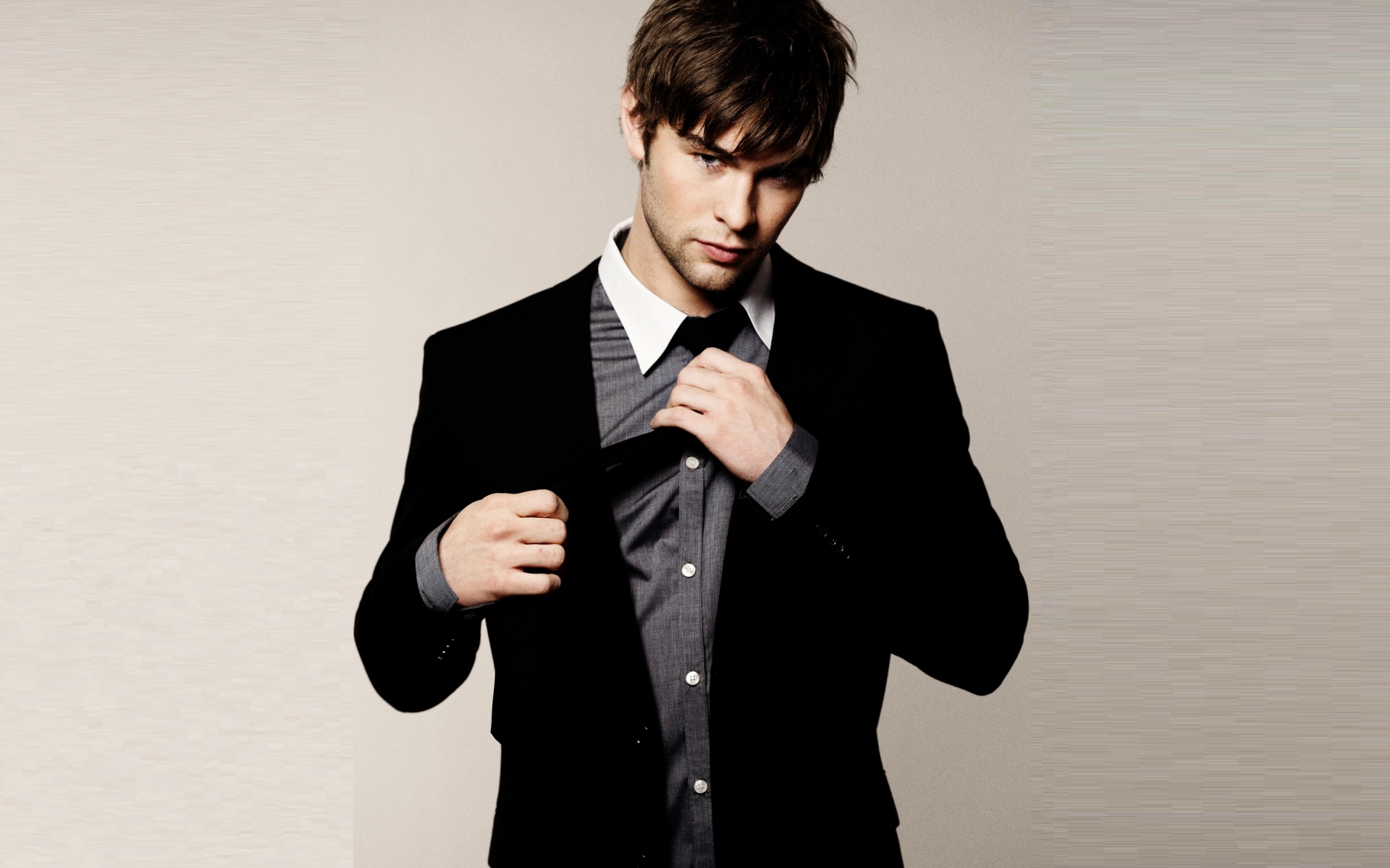Chace Crawford Casual Look for 1920 x 1200 widescreen resolution