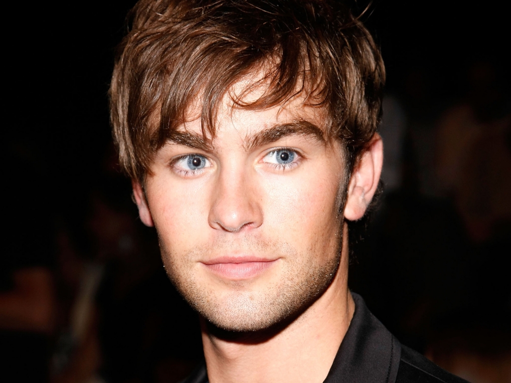 Chace Crawford Close Look for 1024 x 768 resolution