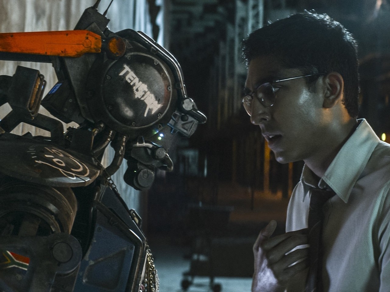 Chappie 2015 for 1280 x 960 resolution