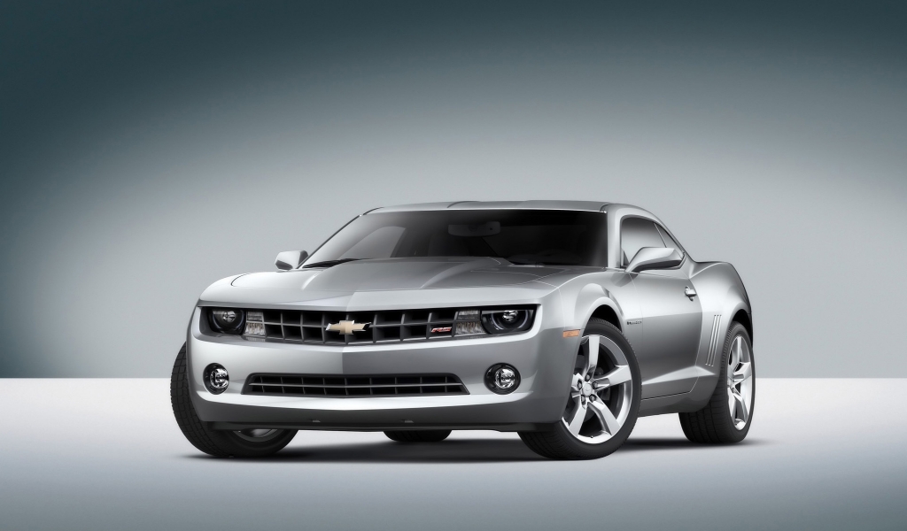 Chevrolet Camaro RS 2010 Grey Front Angle for 1024 x 600 widescreen resolution