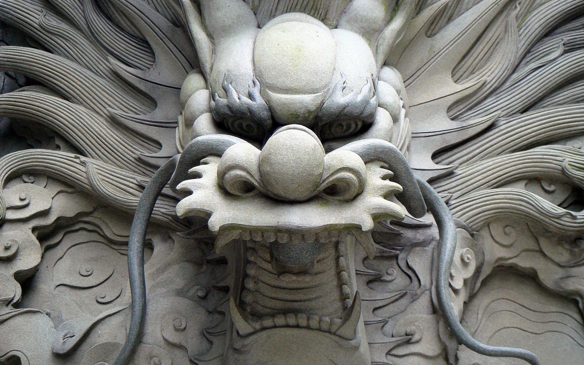 Chinese Dragon Statue for 1920 x 1200 widescreen resolution
