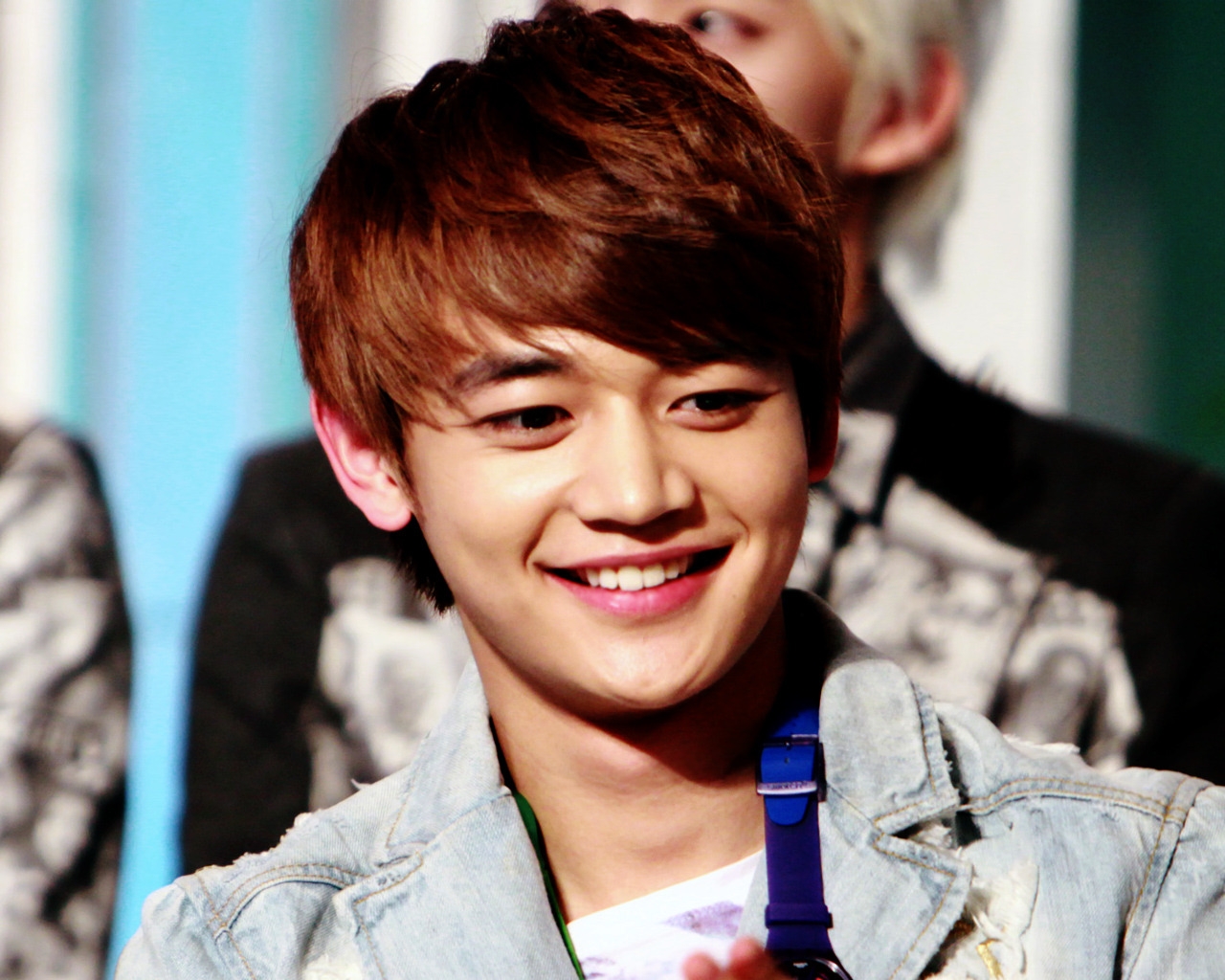 Choi Minho Style for 1280 x 1024 resolution