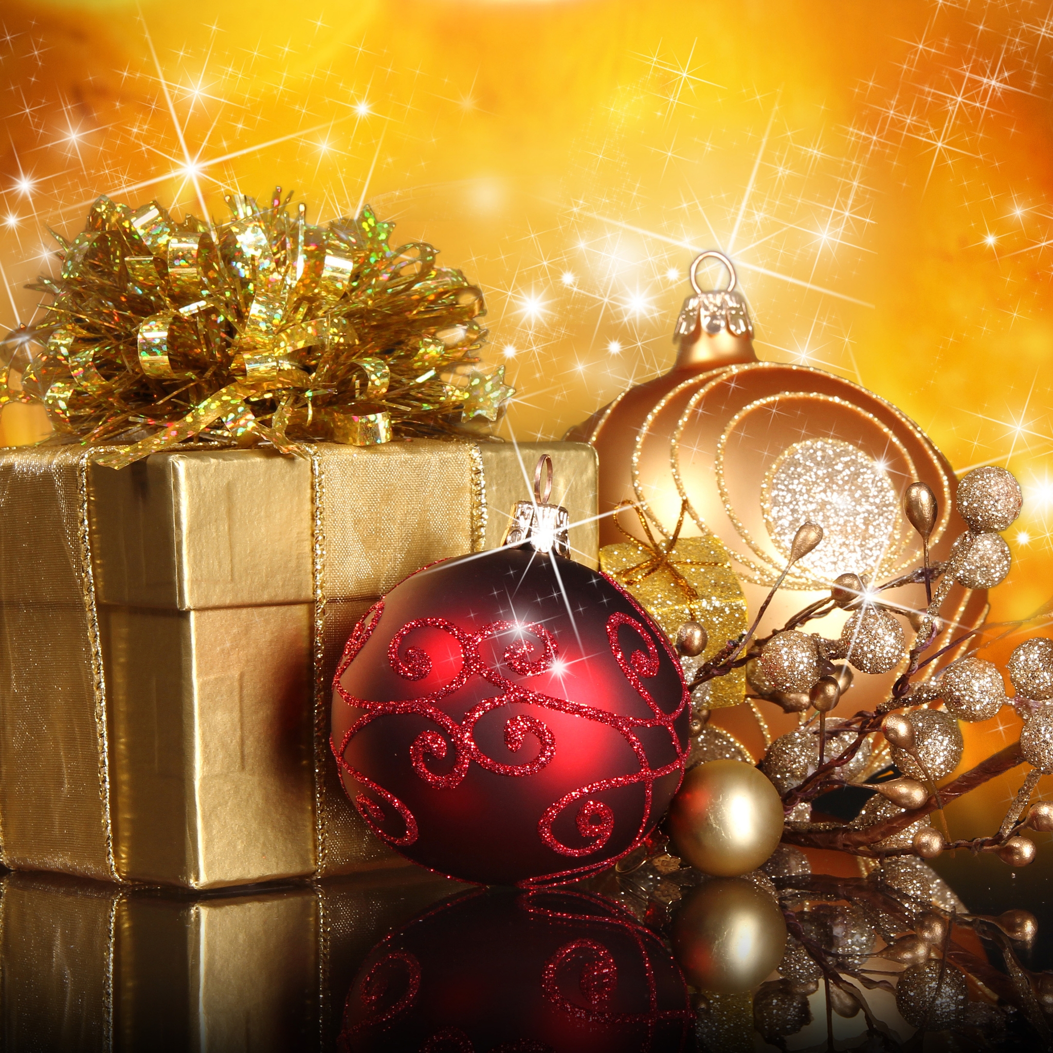 Christmas Gifts and Globes for 2048 x 2048 New iPad resolution