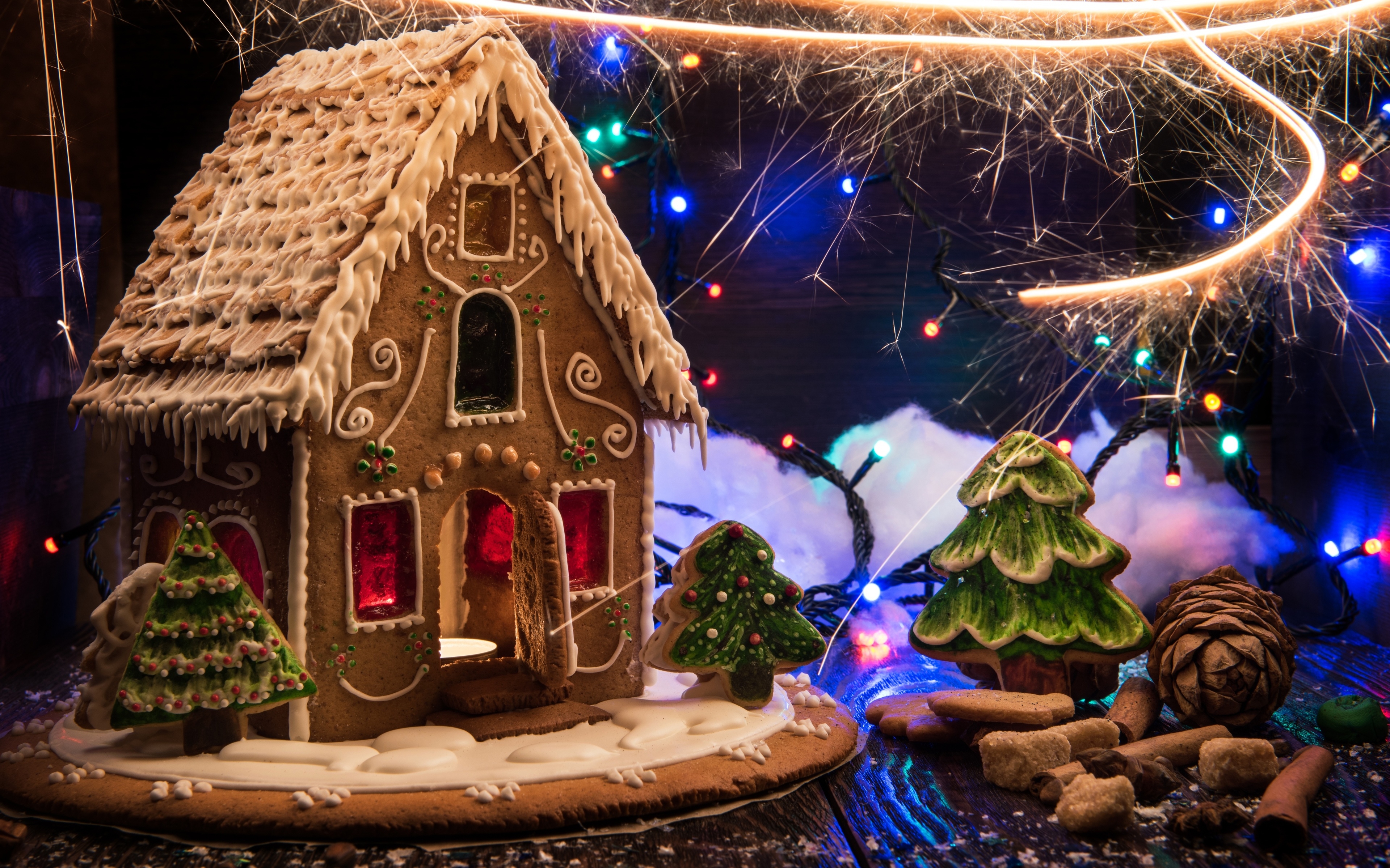 Christmas Gingerbread Decorations for 3840 x 2400 Widescreen resolution