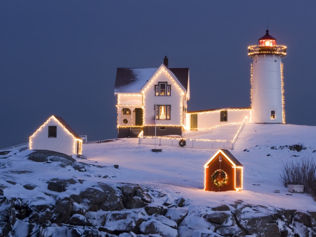 Christmas Lighthouse for 1024 x 768 resolution