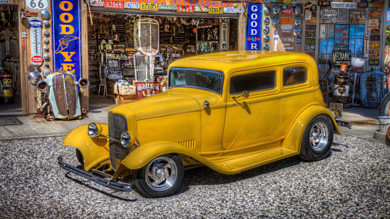 Classic Yellow Ford for 1366 x 768 HDTV resolution