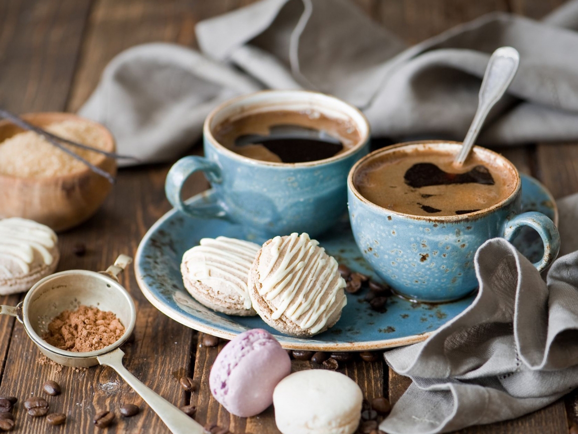 Coffee and Macarons for 1152 x 864 resolution