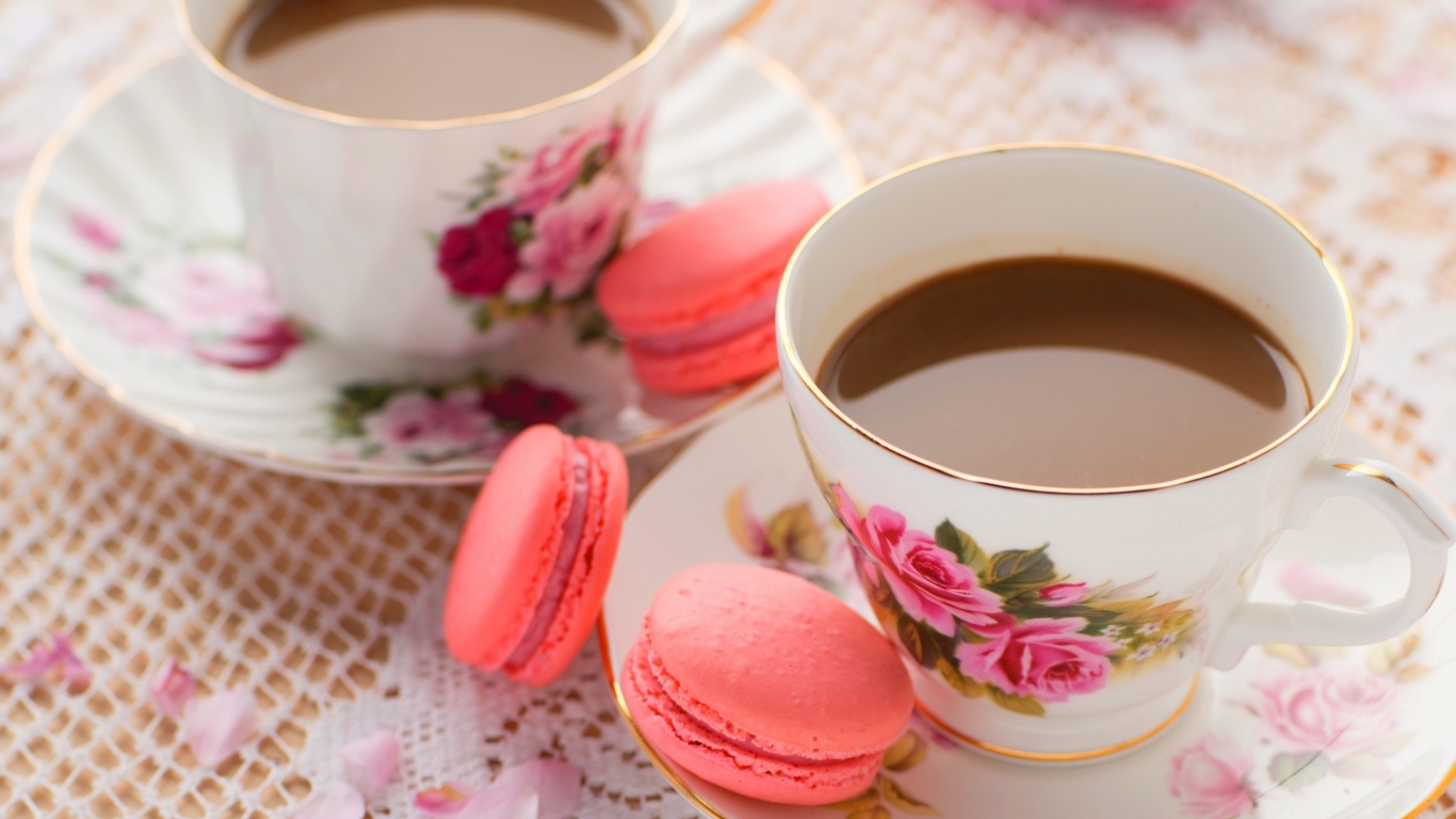 Coffee and Macaroons for 1366 x 768 HDTV resolution