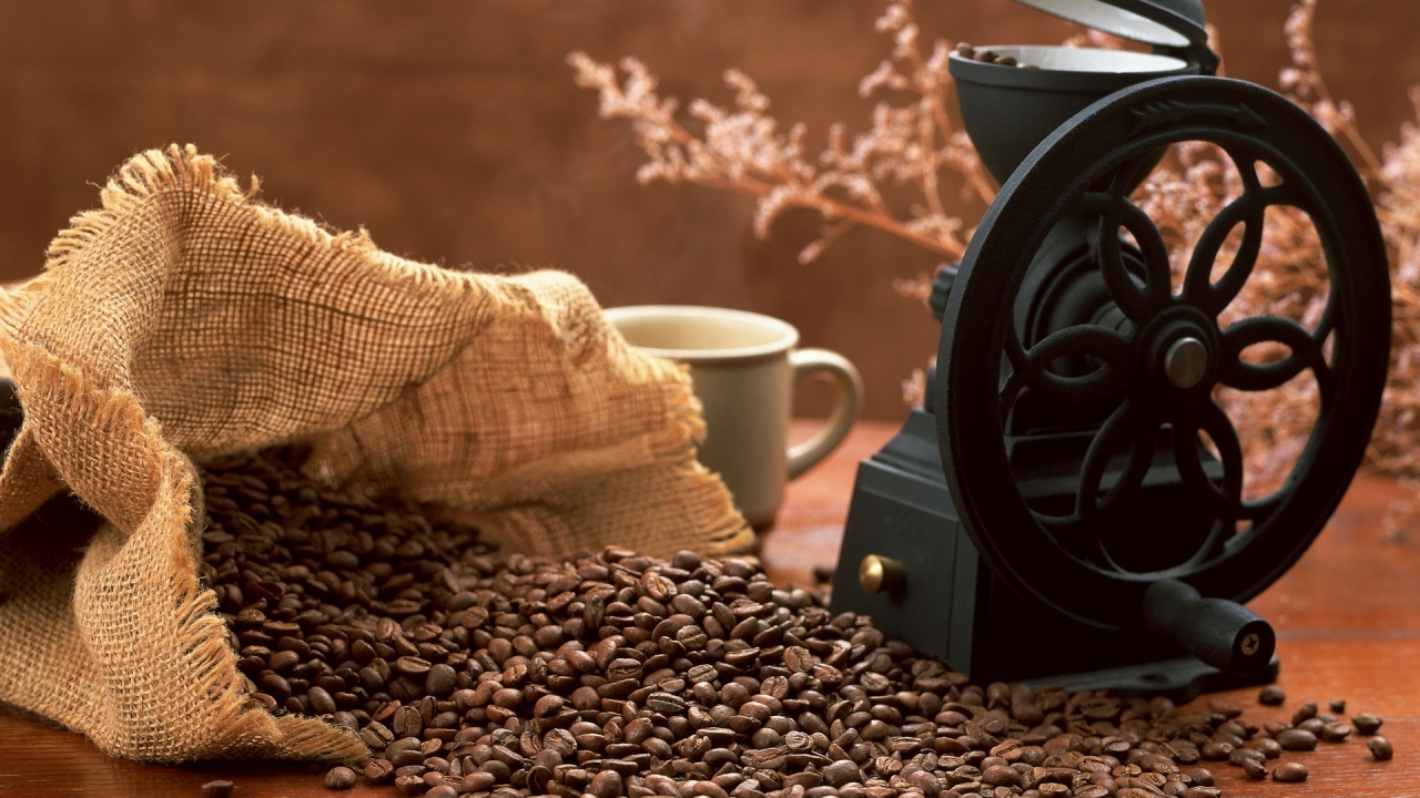 Coffee Grinder for 1280 x 720 HDTV 720p resolution