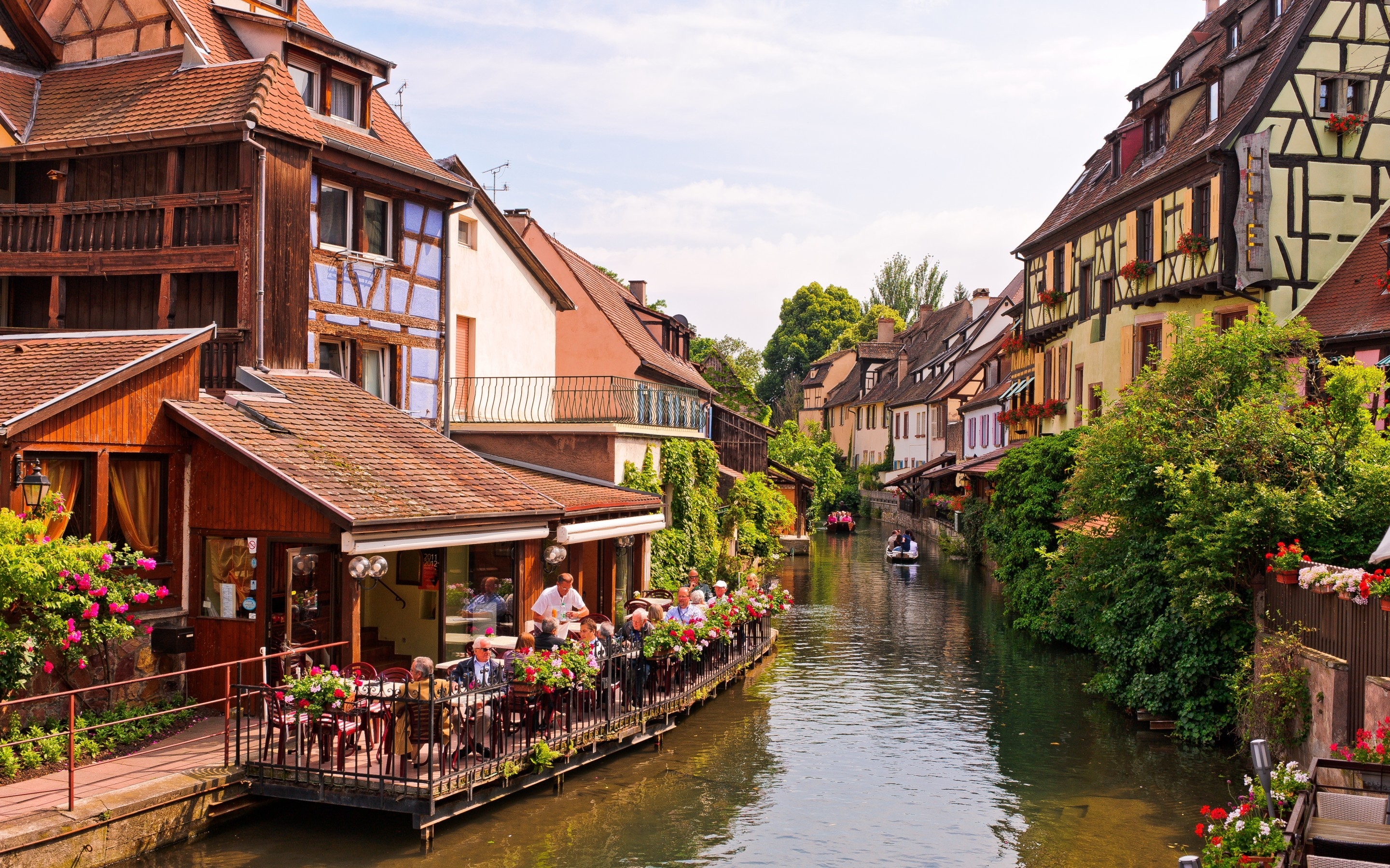 Colmar Alsace View for 2880 x 1800 Retina Display resolution