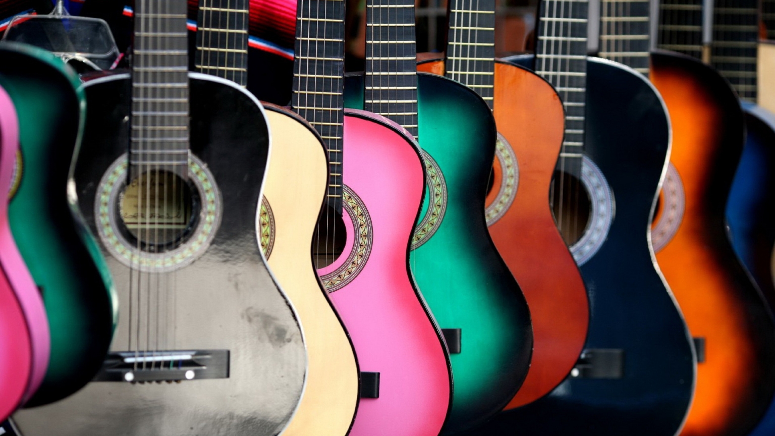 Colored Guitars for 1536 x 864 HDTV resolution