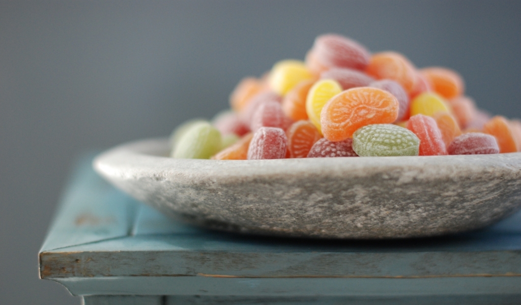 Colorful Candies for 1024 x 600 widescreen resolution