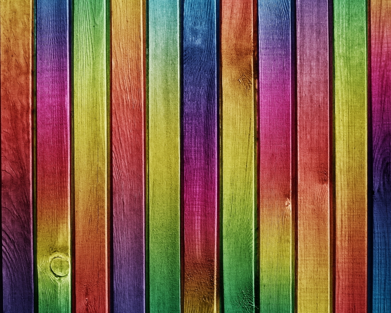 Colourful Wood Painting for 1280 x 1024 resolution