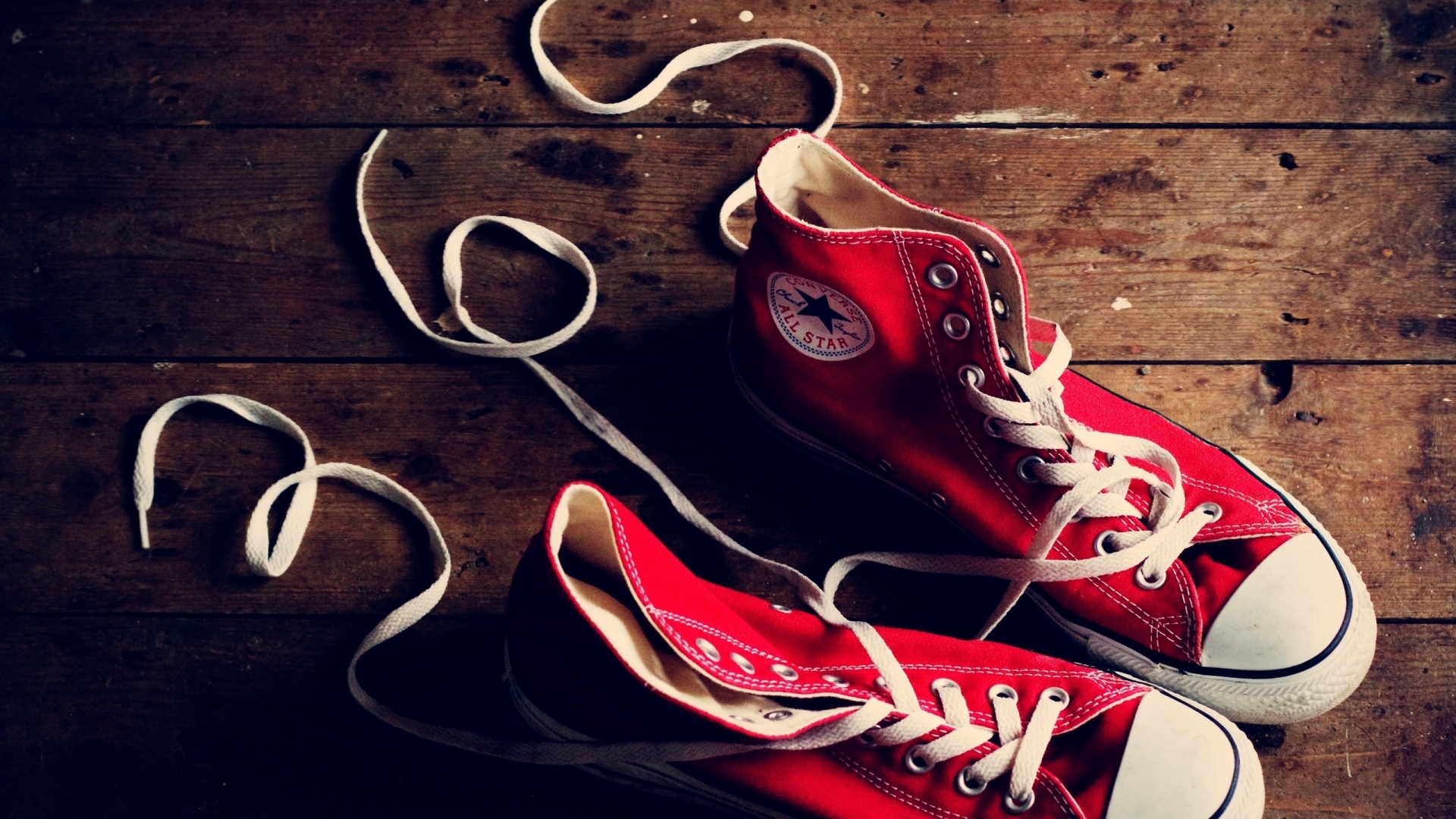 Converse Tennis Shoes for 1920 x 1080 HDTV 1080p resolution
