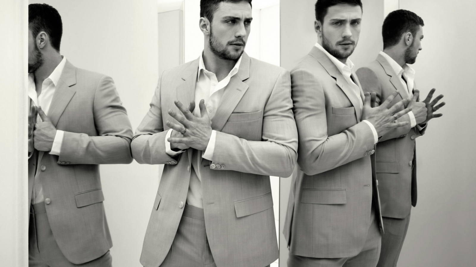 Cool Aaron Taylor-Johnson for 1600 x 900 HDTV resolution