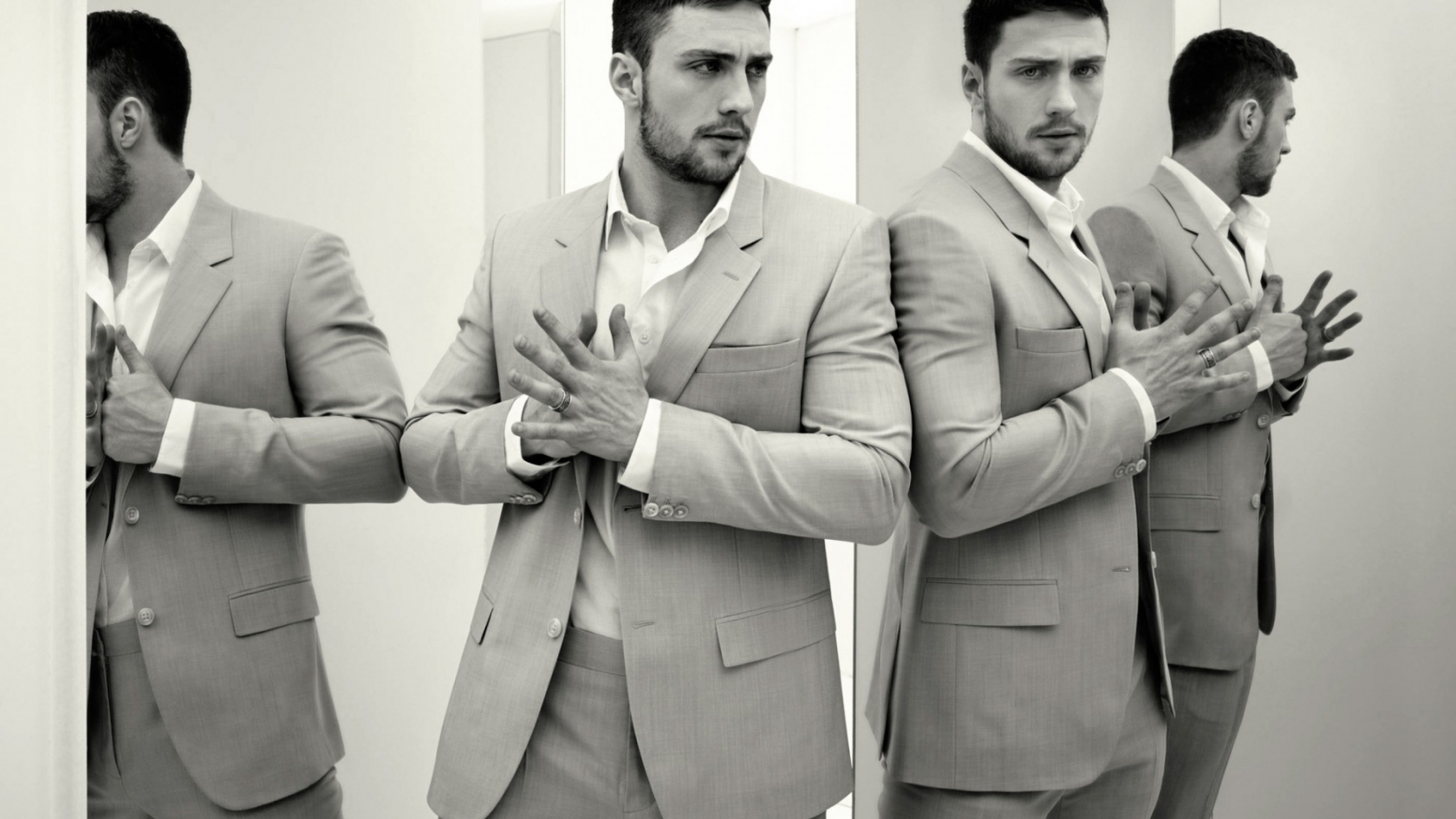 Cool Aaron Taylor-Johnson for 1680 x 945 HDTV resolution