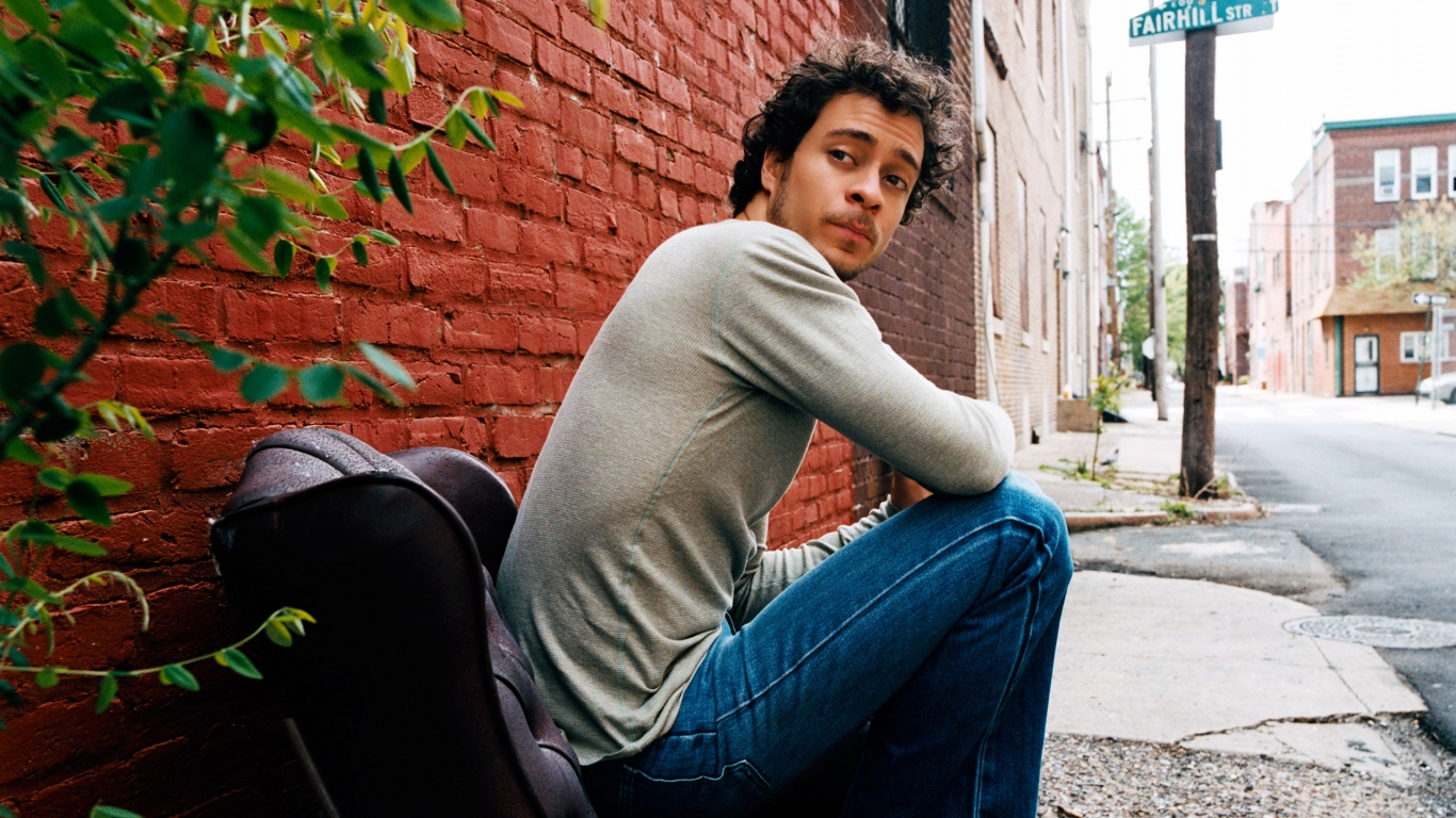 Cool Amos Lee for 1366 x 768 HDTV resolution