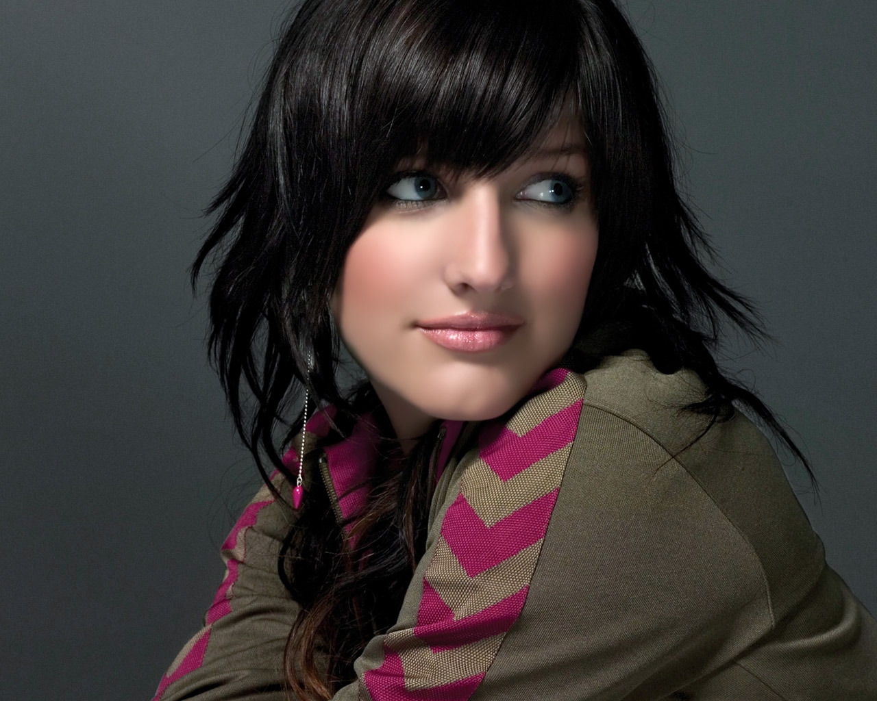 Cool Ashlee Simpson for 1280 x 1024 resolution