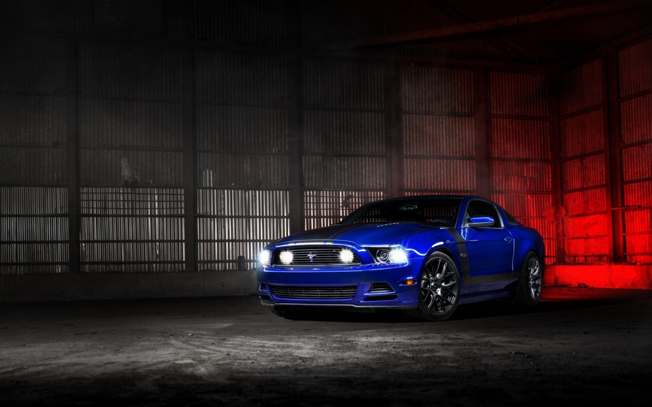 Cool Blue Ford Mustang for 1280 x 800 widescreen resolution