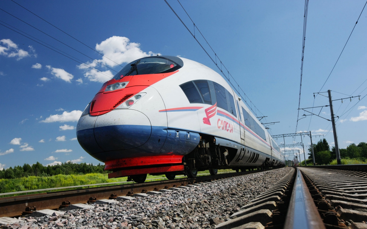 Cool Speed Train for 1280 x 800 widescreen resolution