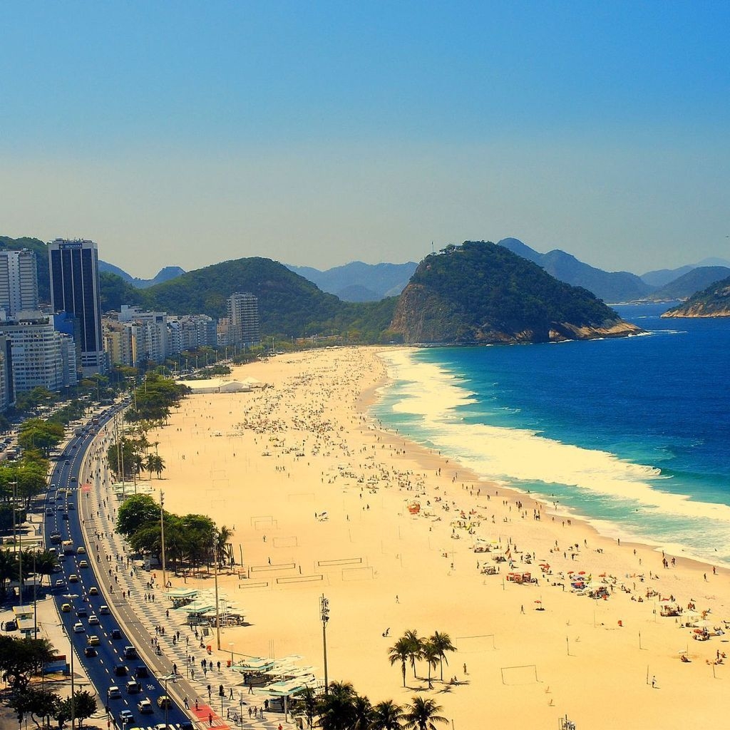 Copacabana Rio de Janeiro. for 1024 x 1024 iPad resolution