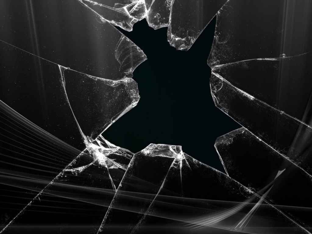 Cracked Glass for 1024 x 768 resolution