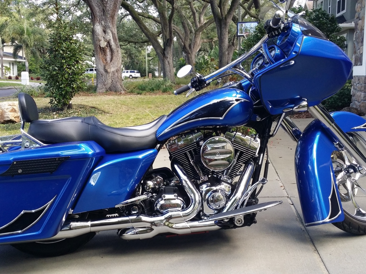 Custom Harley Road King for 1280 x 960 resolution