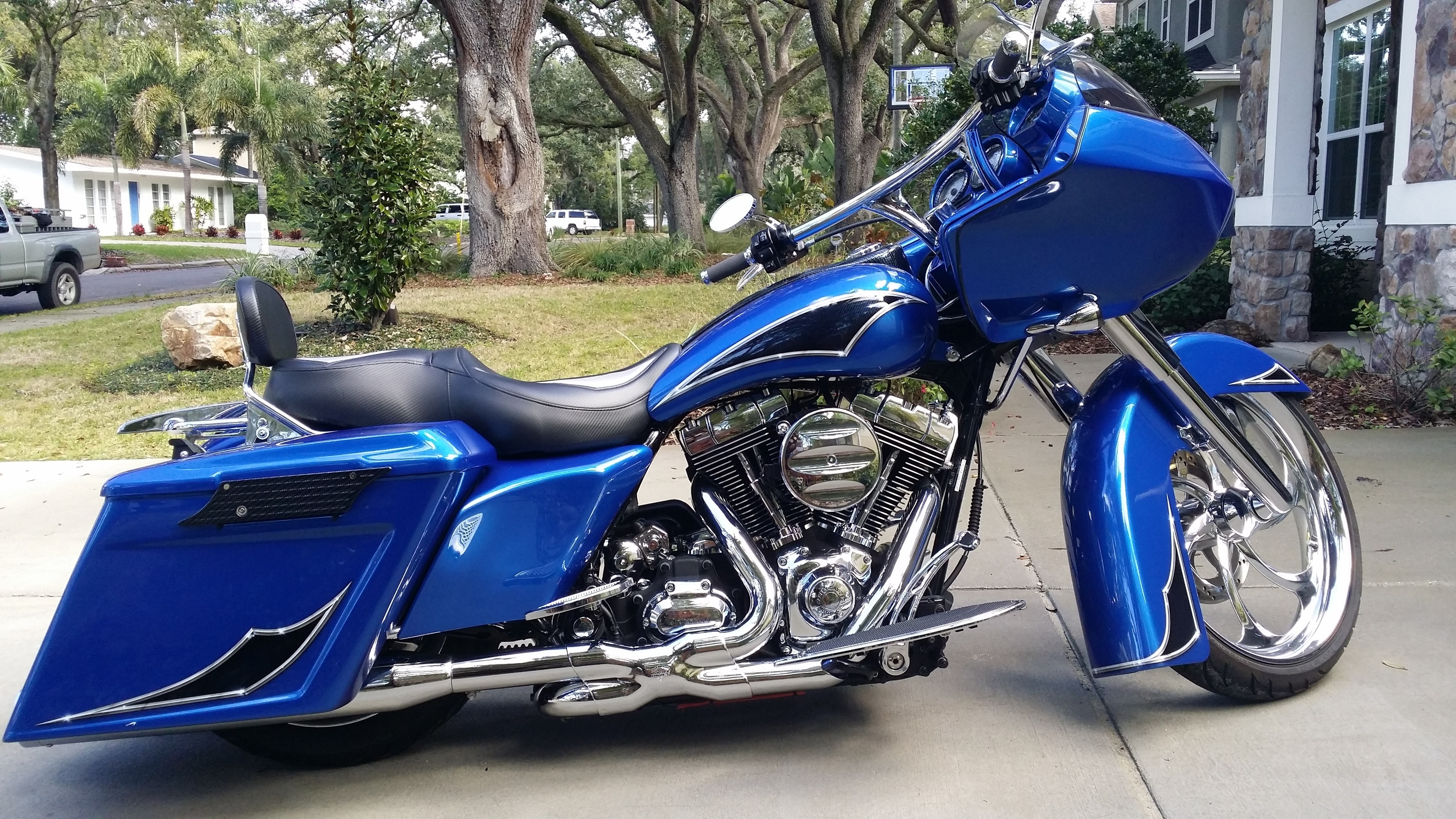 Custom Harley Road King for 3840 x 2160 Ultra HD resolution
