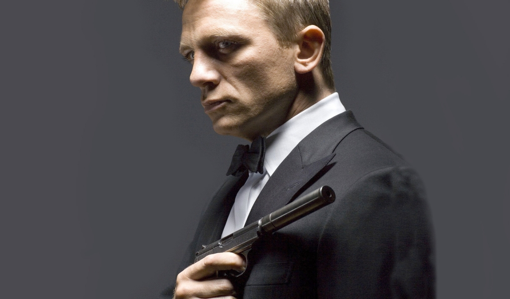 Daniel Craig 007 for 1024 x 600 widescreen resolution