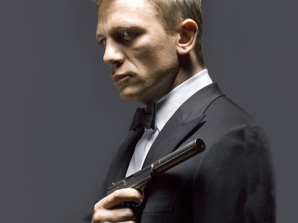 Daniel Craig 007 for 1024 x 768 resolution