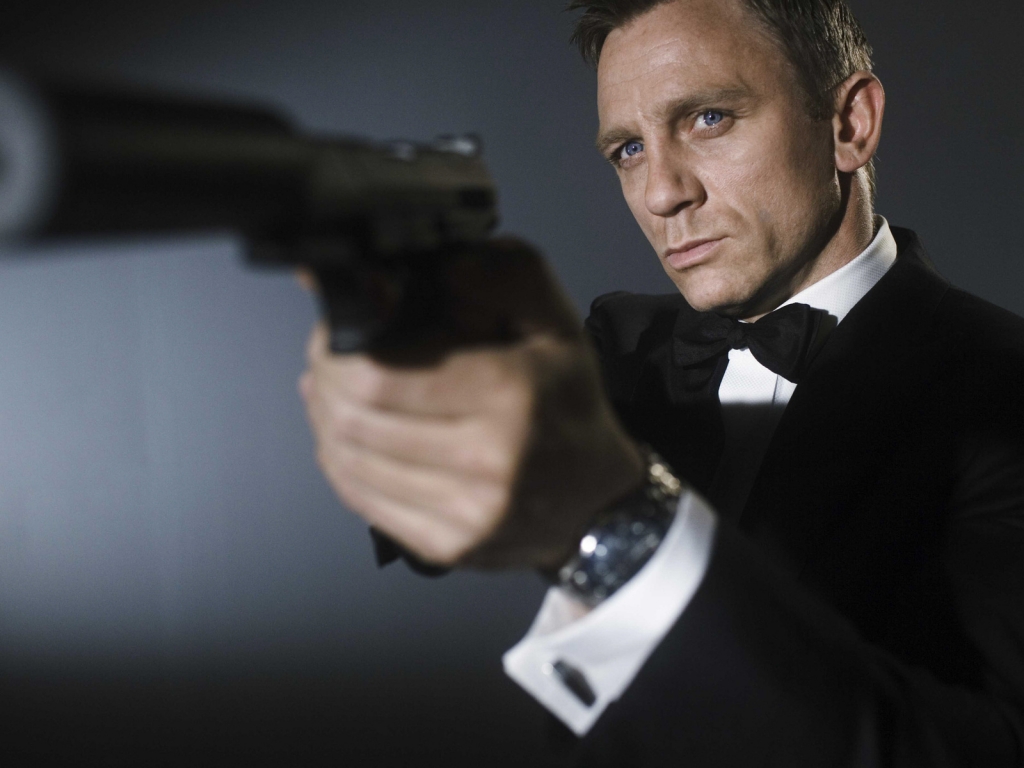 Daniel Craig as James Bond 007 for 1024 x 768 resolution