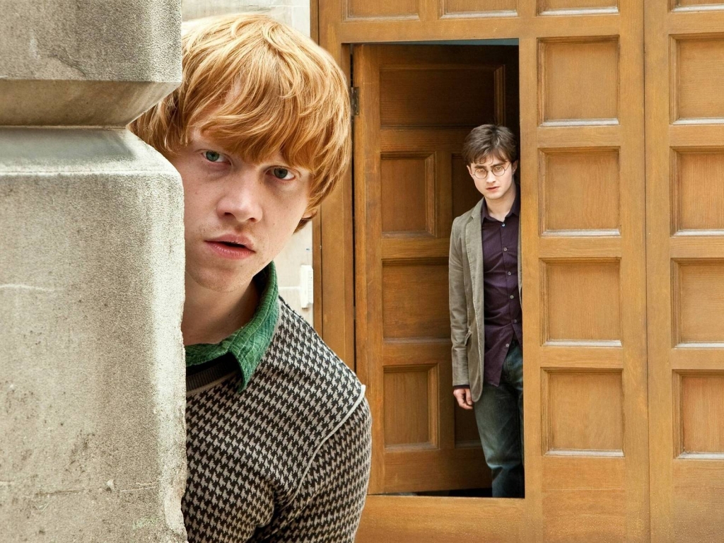 Daniel Radcliffe and Rupert Grint for 1024 x 768 resolution