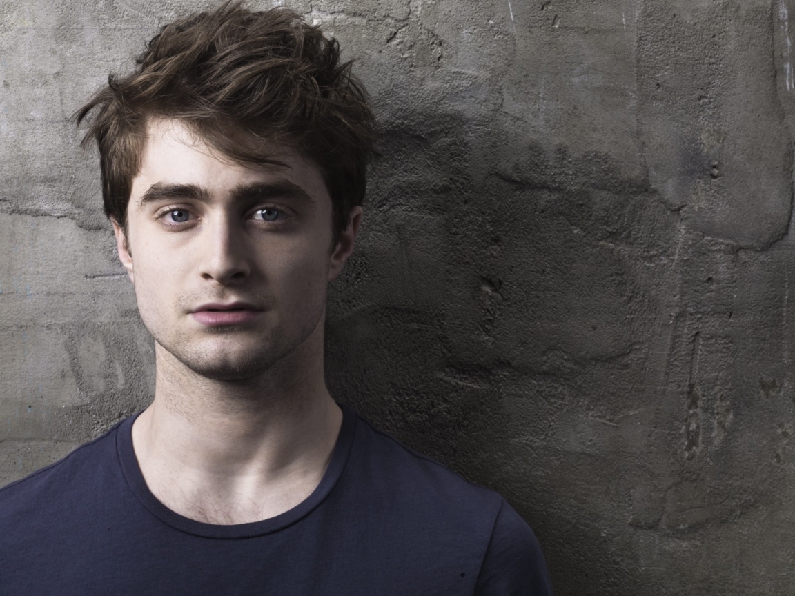 Daniel Radcliffe Look for 1152 x 864 resolution