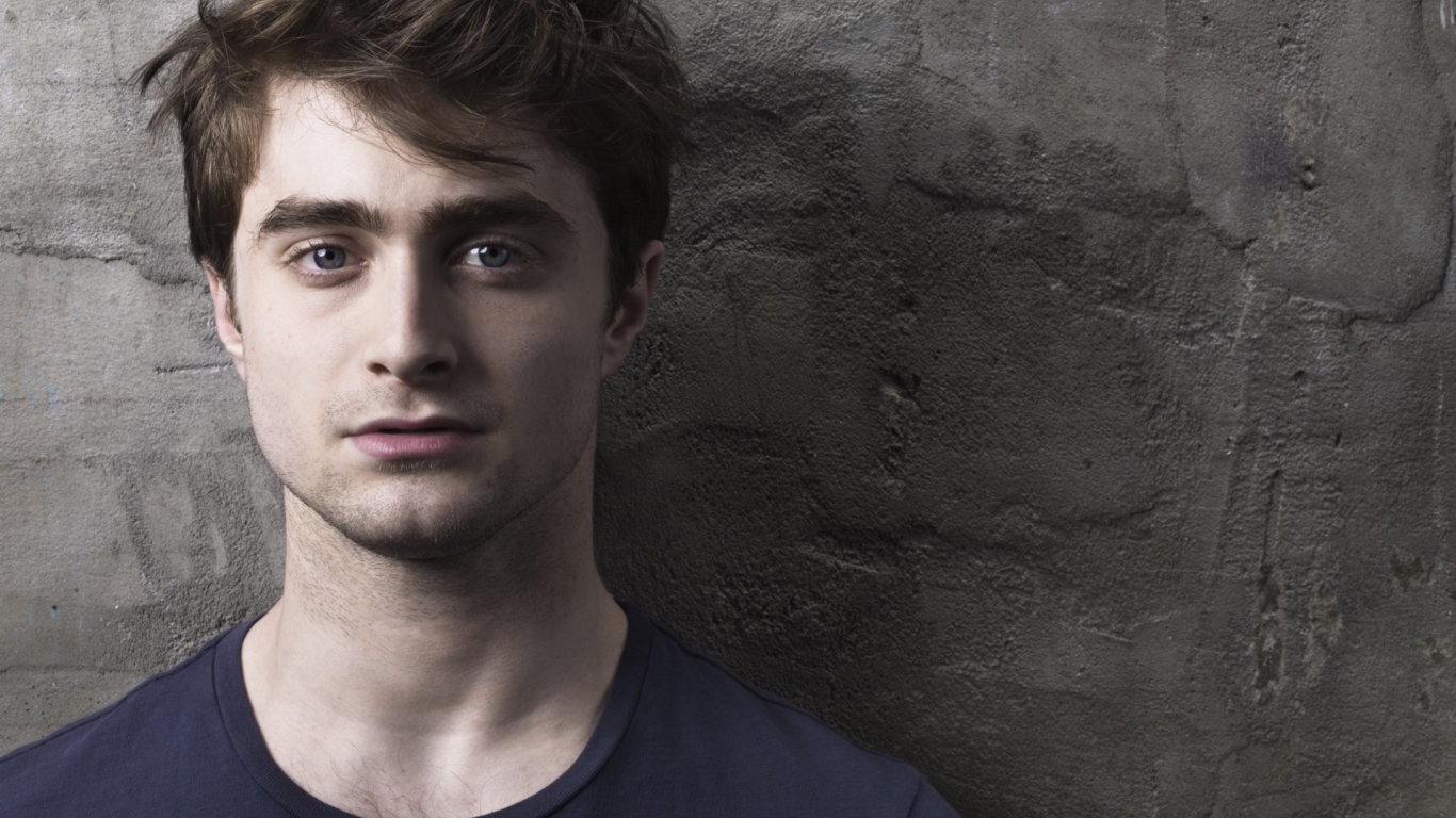 Daniel Radcliffe Look for 1366 x 768 HDTV resolution