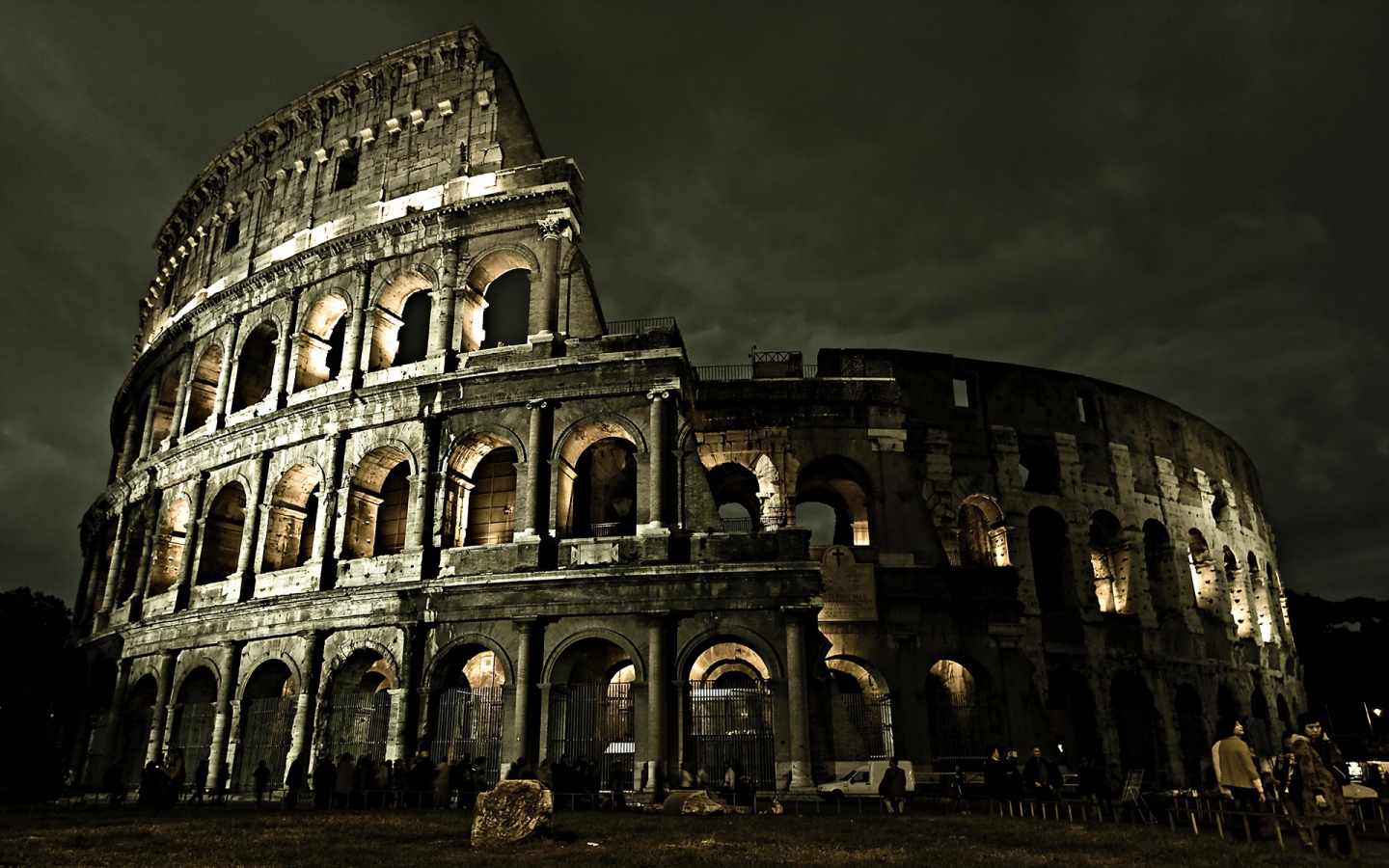 Dark Rome Coliseum for 1440 x 900 widescreen resolution