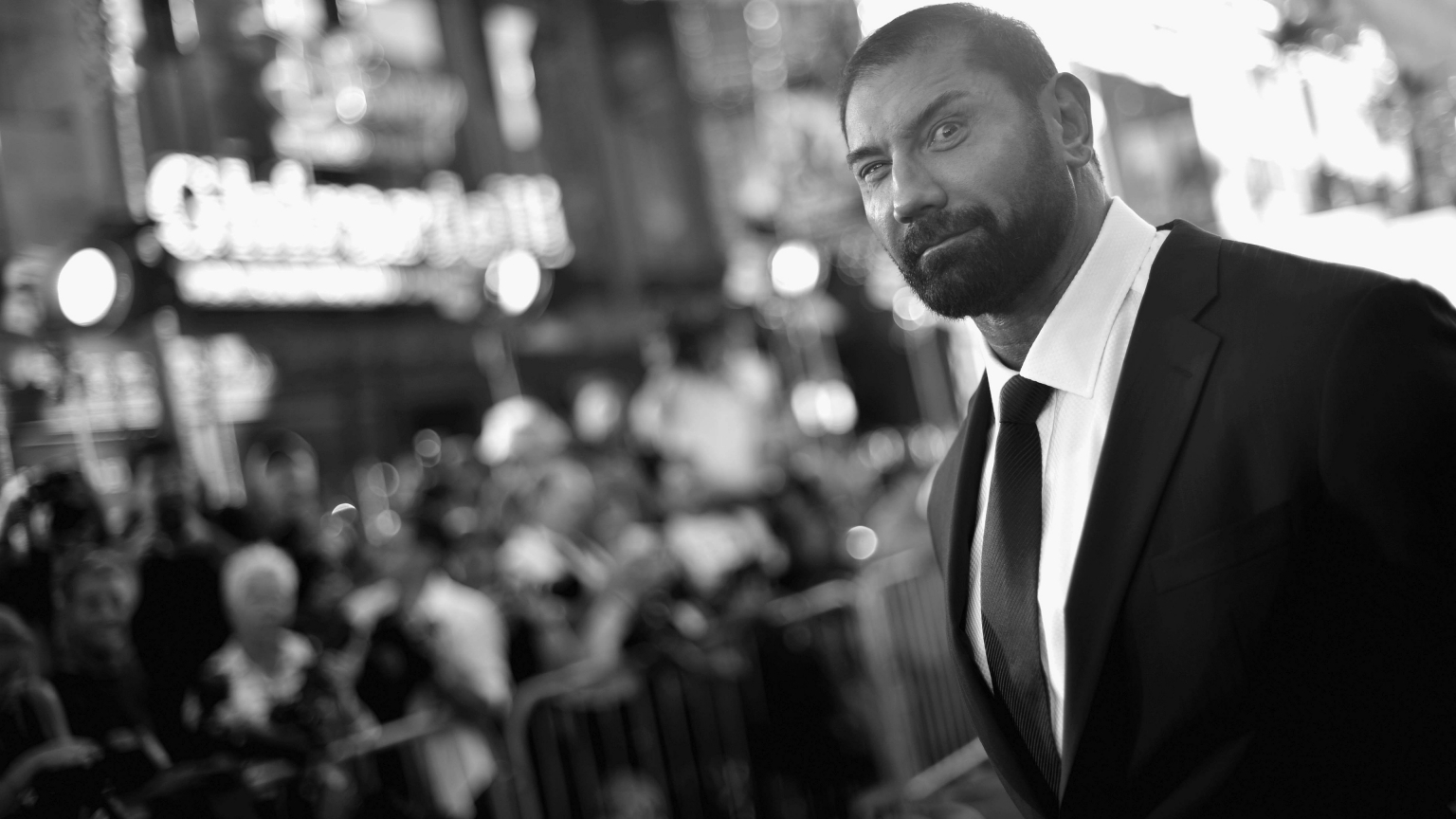 Dave Bautista Black and White for 1536 x 864 HDTV resolution
