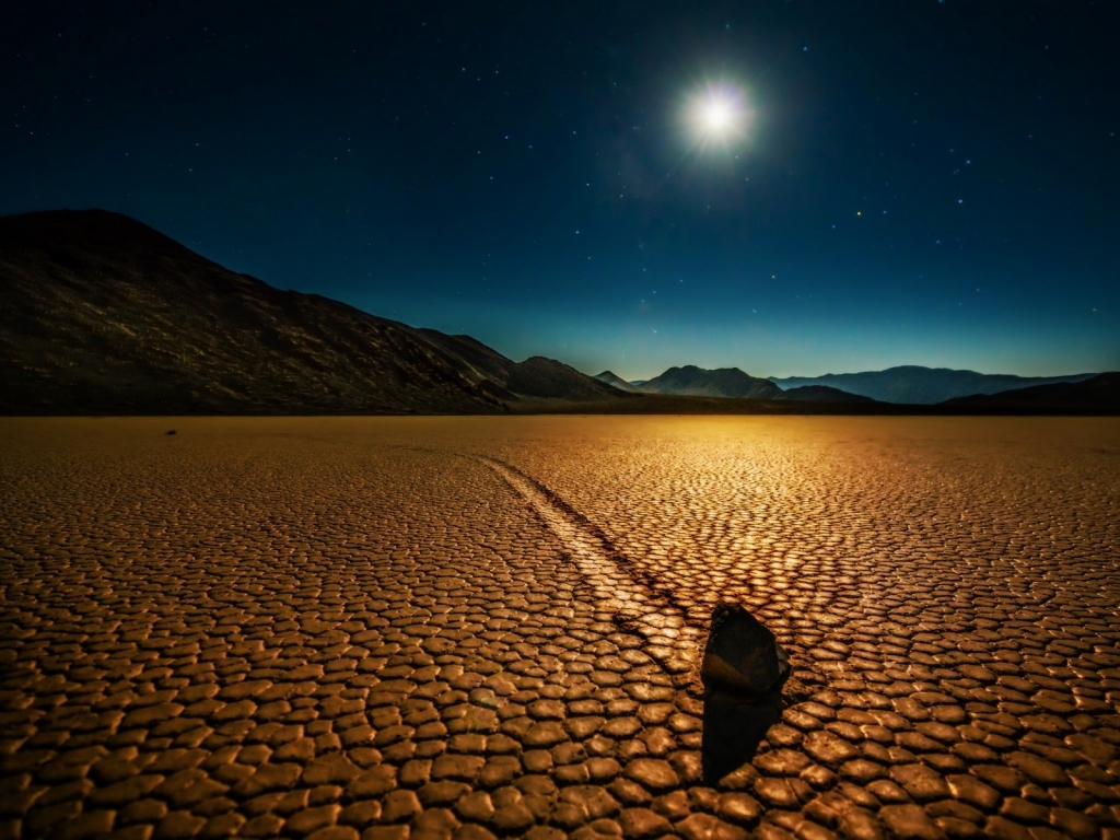Desert Night Landscape for 1024 x 768 resolution
