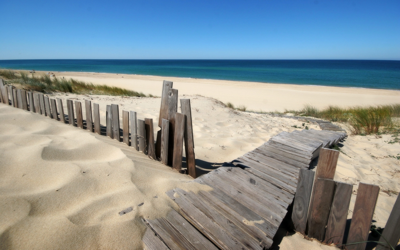 Deserted Beach for 1280 x 800 widescreen resolution