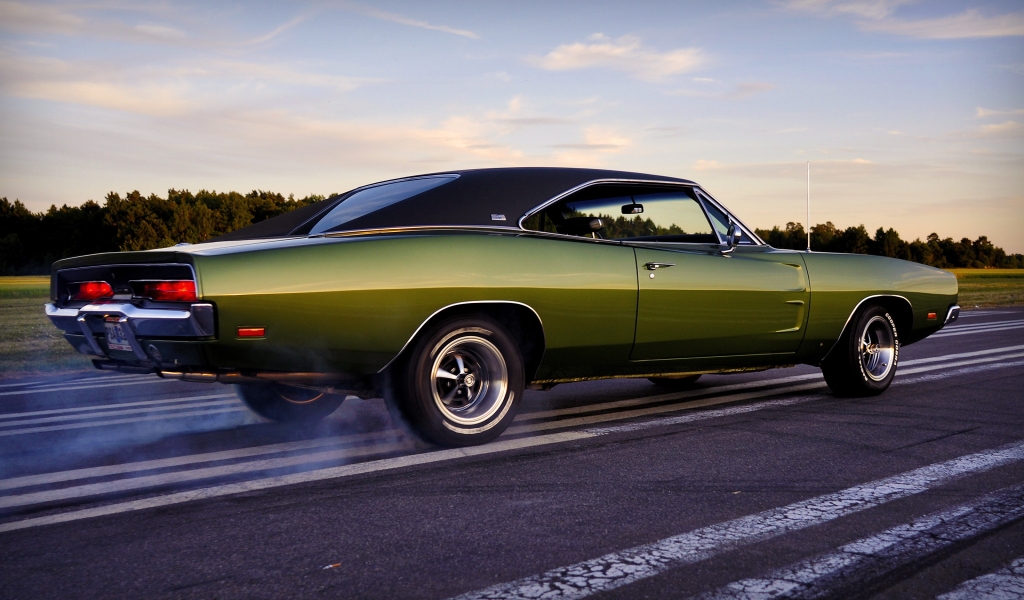 Dodge Charger Muscle Car for 1024 x 600 widescreen resolution