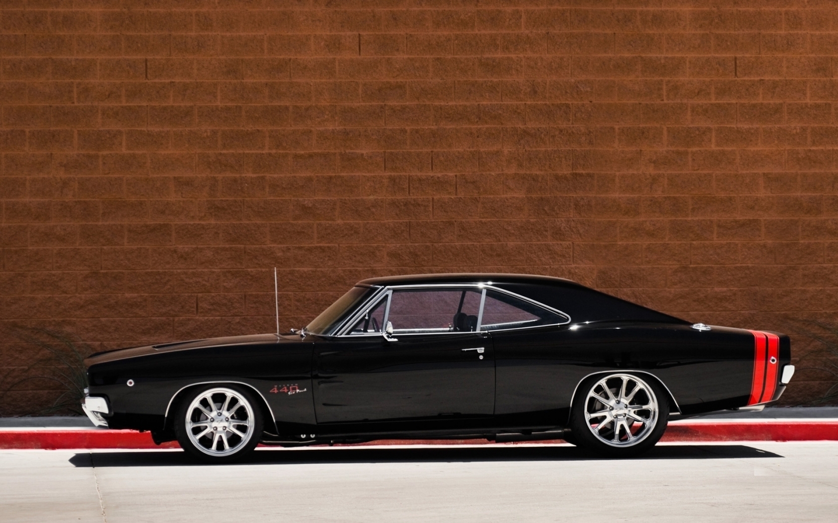 Dodge Charger RT for 1680 x 1050 widescreen resolution
