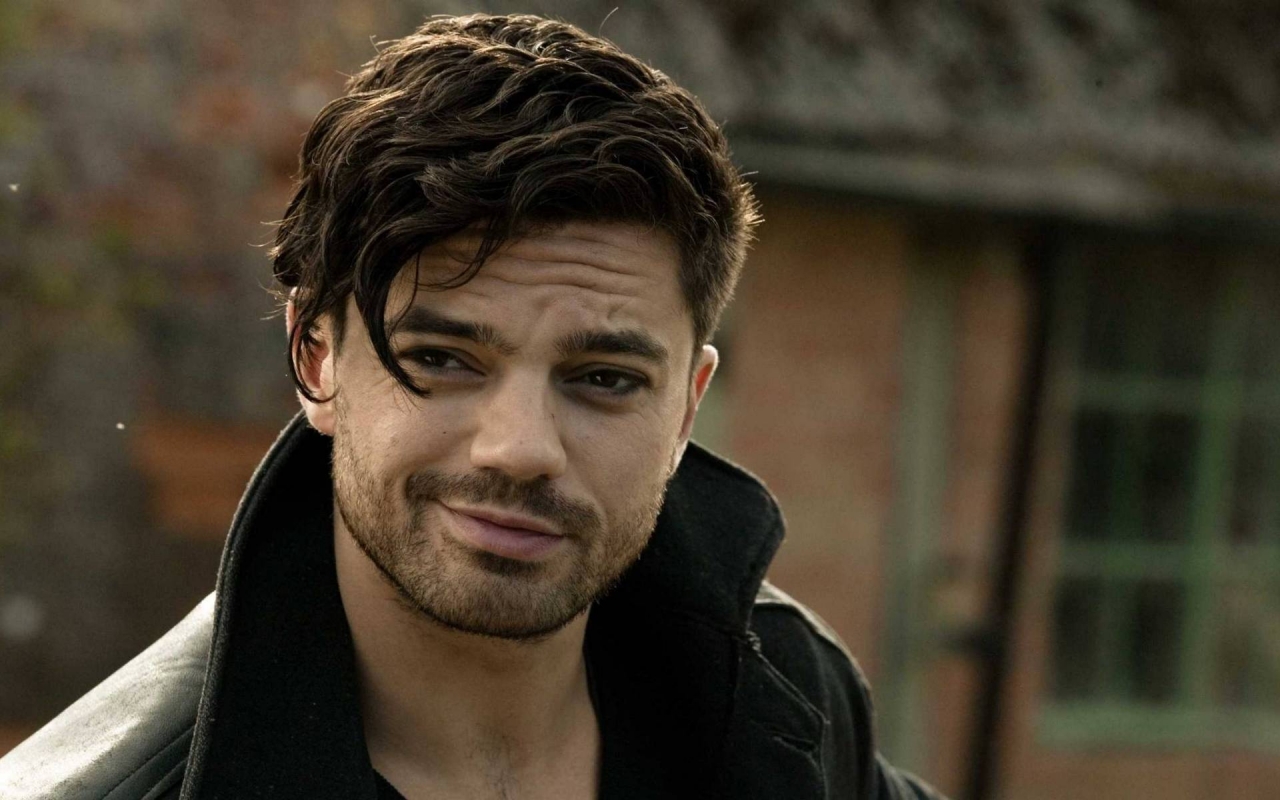 Dominic Cooper for 1280 x 800 widescreen resolution