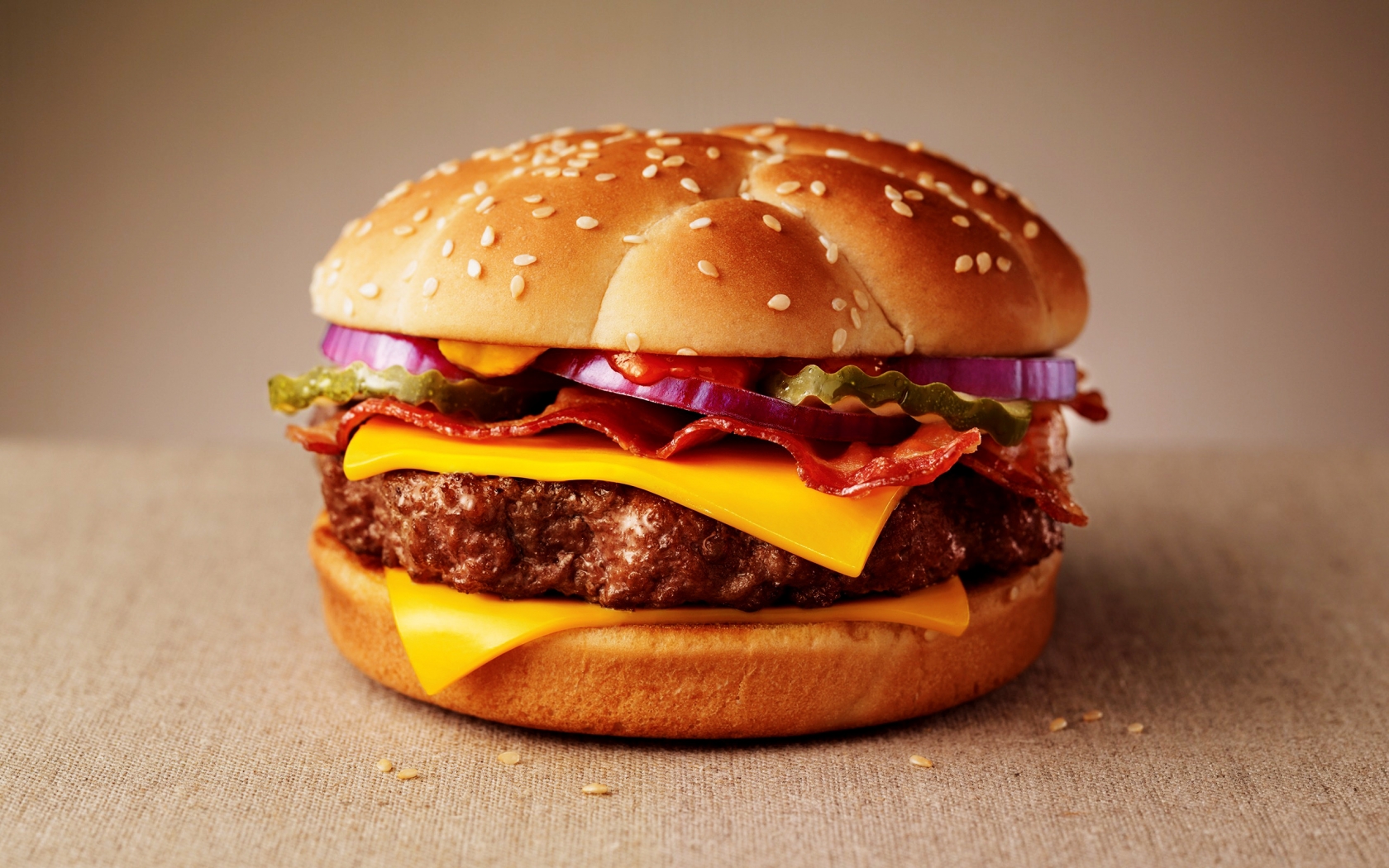 Double Cheeseburger for 1680 x 1050 widescreen resolution