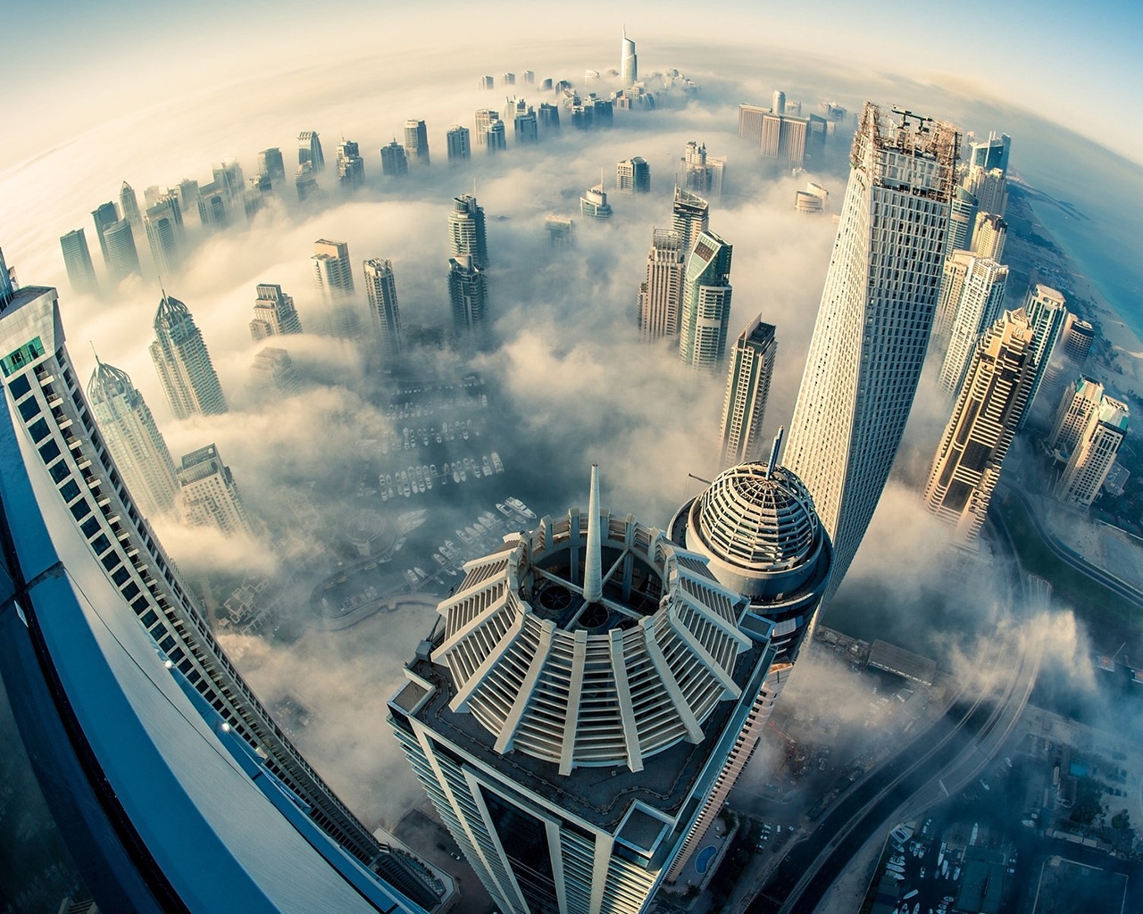 Dubai Above the Clouds for 1280 x 1024 resolution